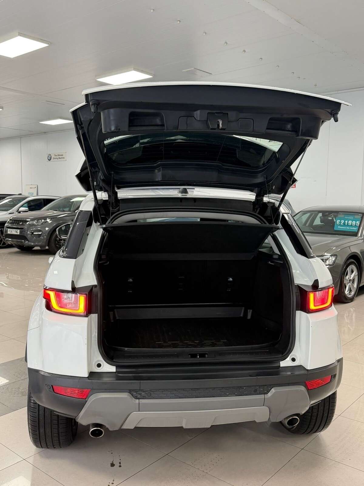 2018 LAND ROVER RANGE ROVER EVOQUE 2018 LAND ROVER RANGE ROVER EVOQUE