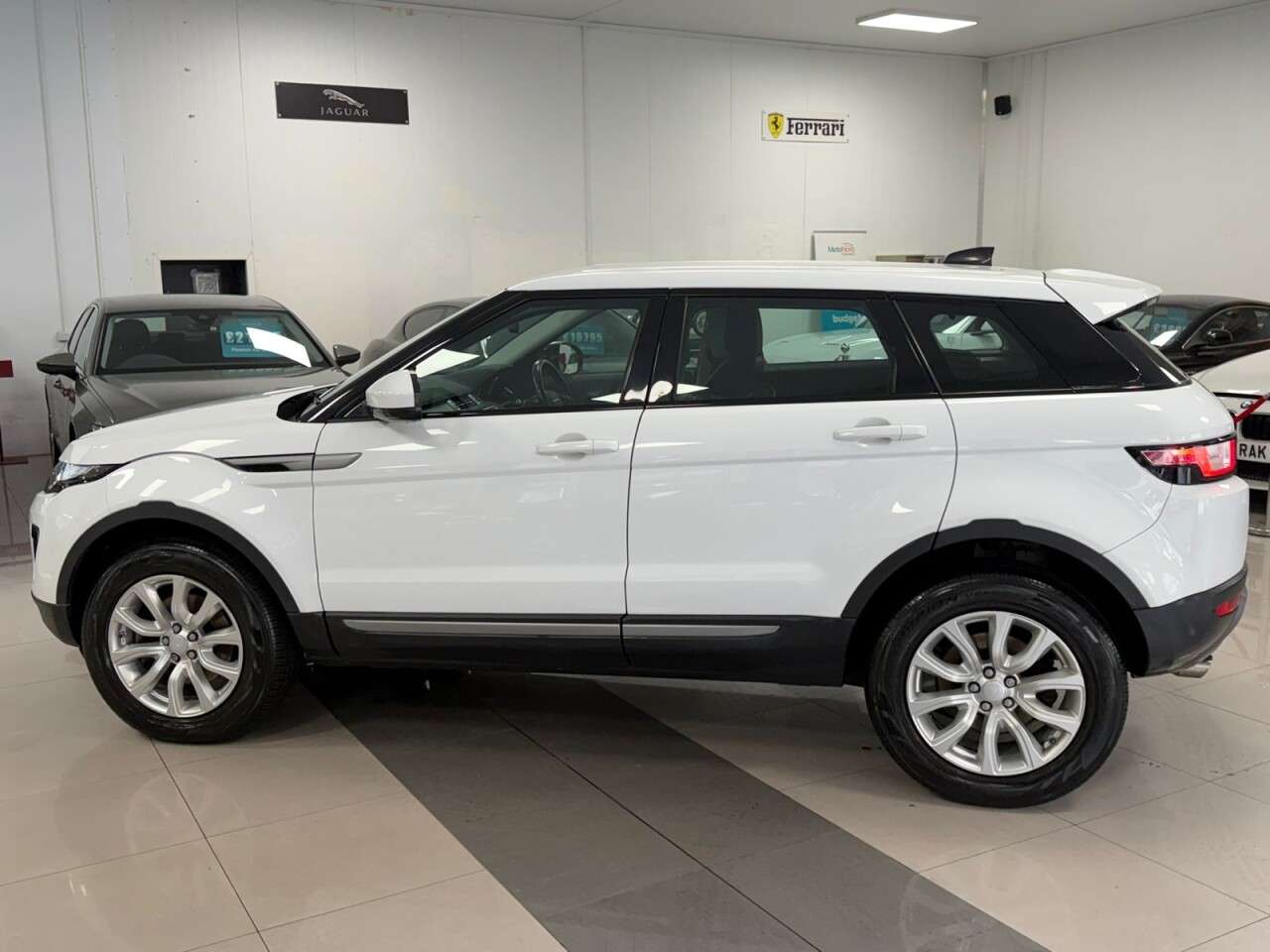 2018 LAND ROVER RANGE ROVER EVOQUE 2018 LAND ROVER RANGE ROVER EVOQUE