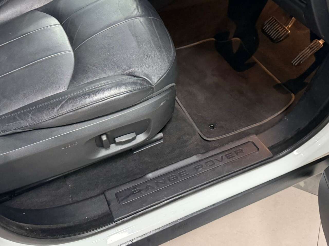 2018 LAND ROVER RANGE ROVER EVOQUE 2018 LAND ROVER RANGE ROVER EVOQUE