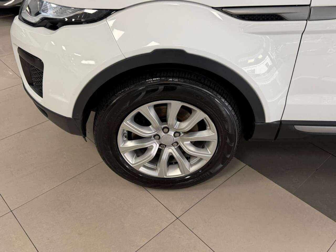 2018 LAND ROVER RANGE ROVER EVOQUE 2018 LAND ROVER RANGE ROVER EVOQUE