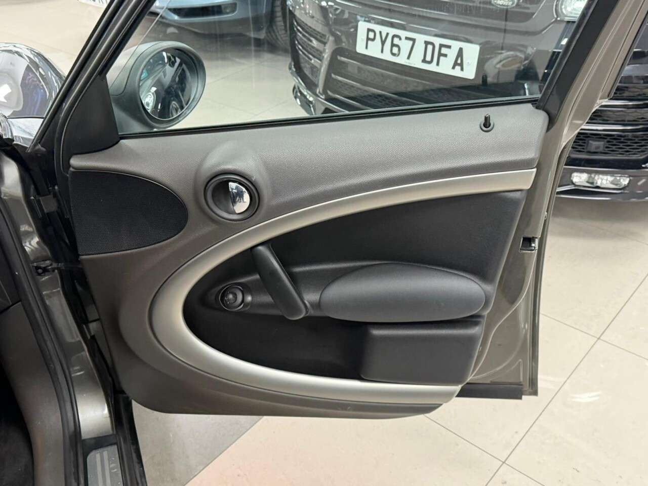 2012 MINI COUNTRYMAN 2012 MINI COUNTRYMAN