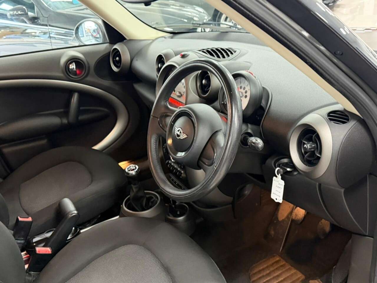 2012 MINI COUNTRYMAN 2012 MINI COUNTRYMAN