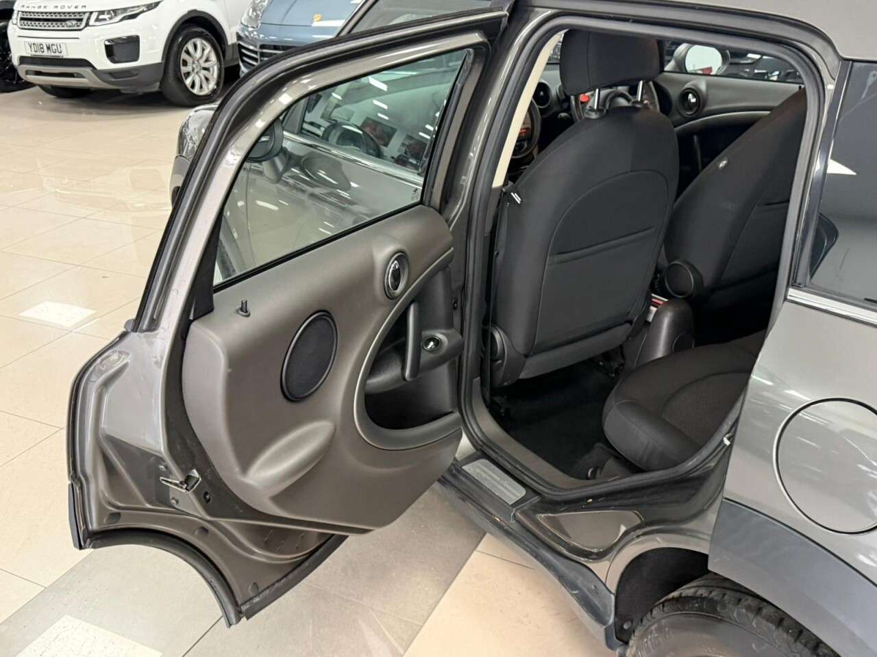 2012 MINI COUNTRYMAN 2012 MINI COUNTRYMAN