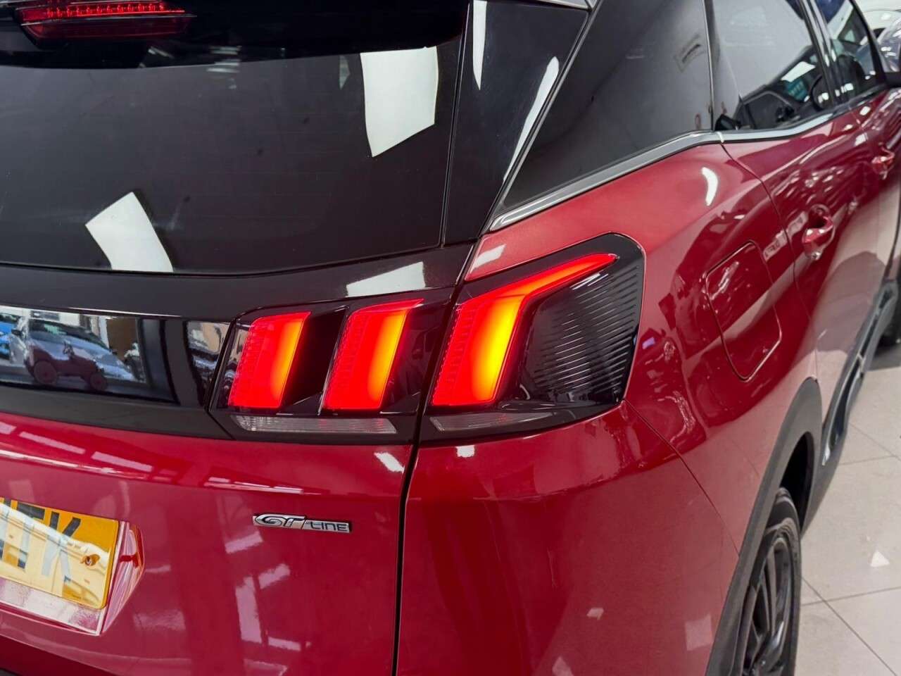 2018 PEUGEOT 3008 2018 PEUGEOT 3008