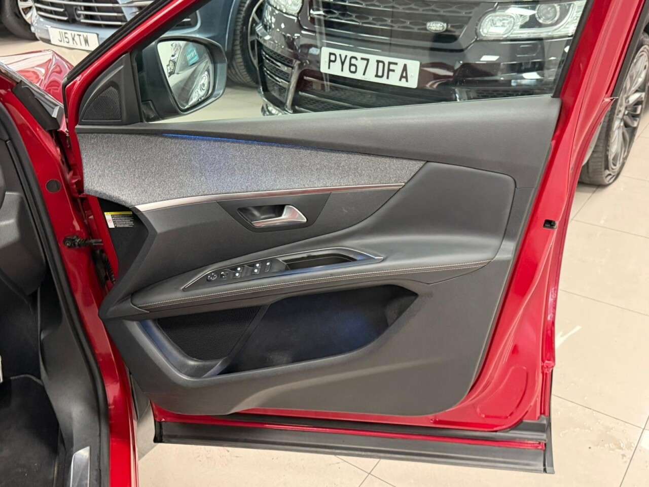 2018 PEUGEOT 3008 2018 PEUGEOT 3008