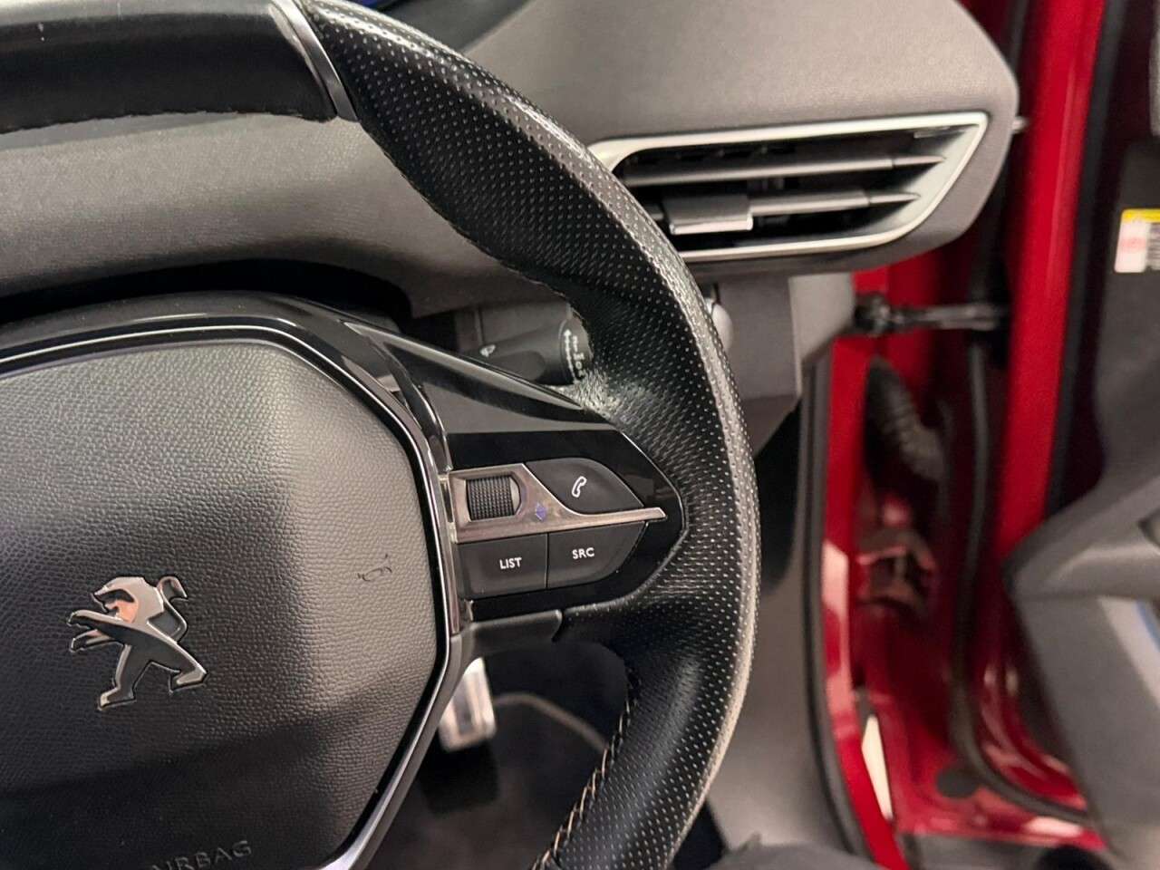 2018 PEUGEOT 3008 2018 PEUGEOT 3008