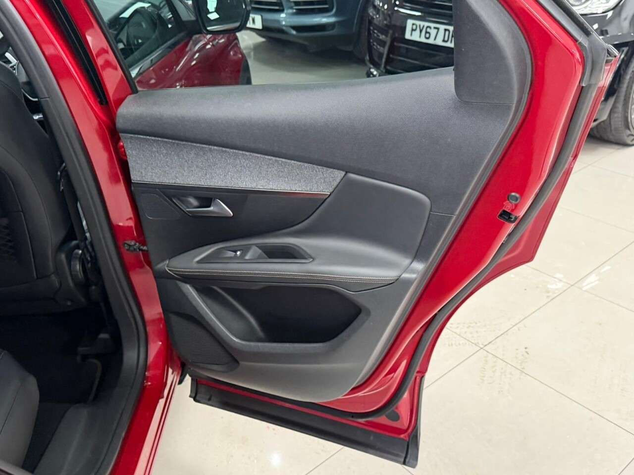 2018 PEUGEOT 3008 2018 PEUGEOT 3008