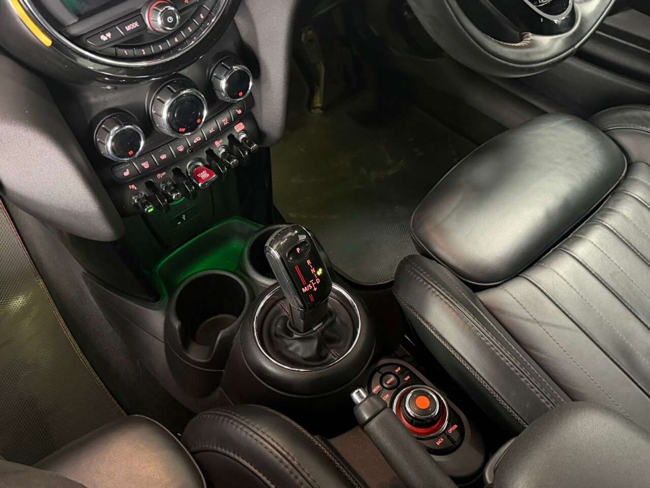 2019 MINI CONVERTIBLE 2019 MINI CONVERTIBLE