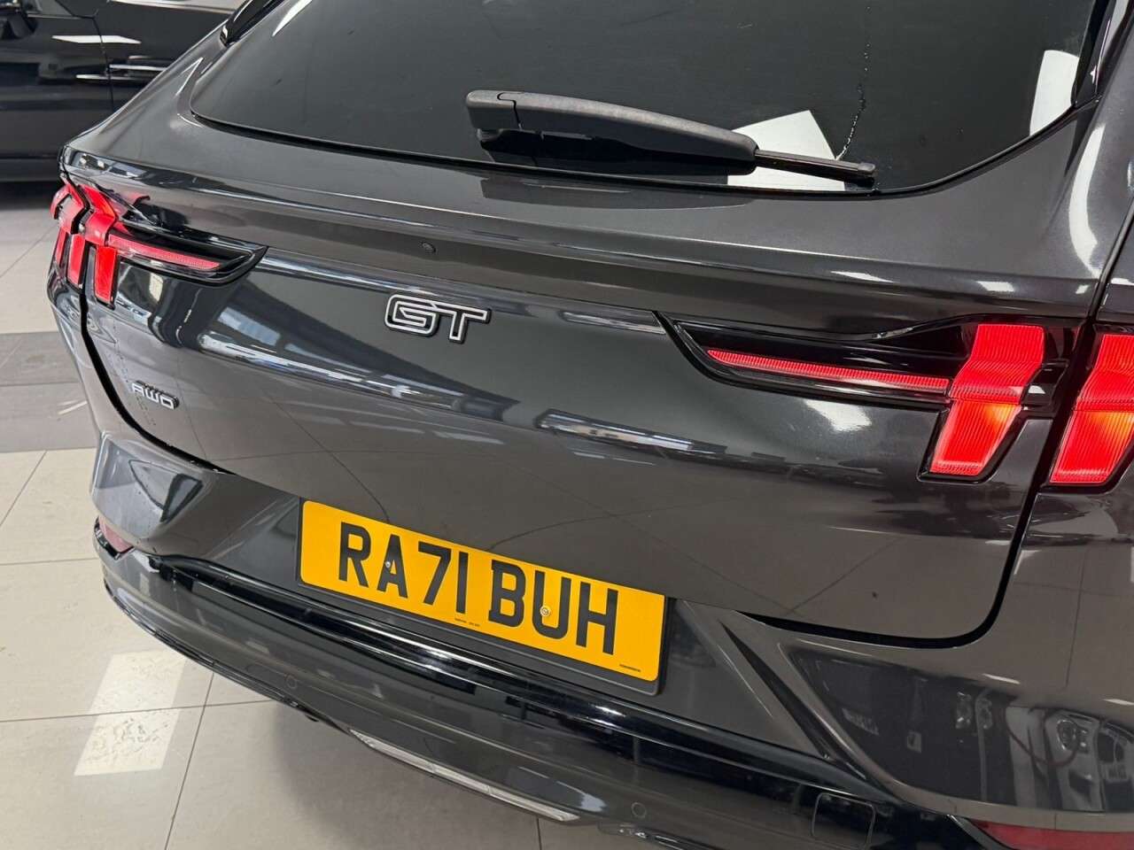 2021 FORD MUSTANG MACH-E 2021 FORD MUSTANG MACH-E