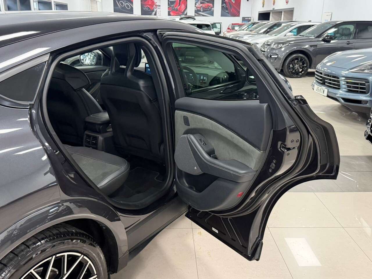 2021 FORD MUSTANG MACH-E 2021 FORD MUSTANG MACH-E