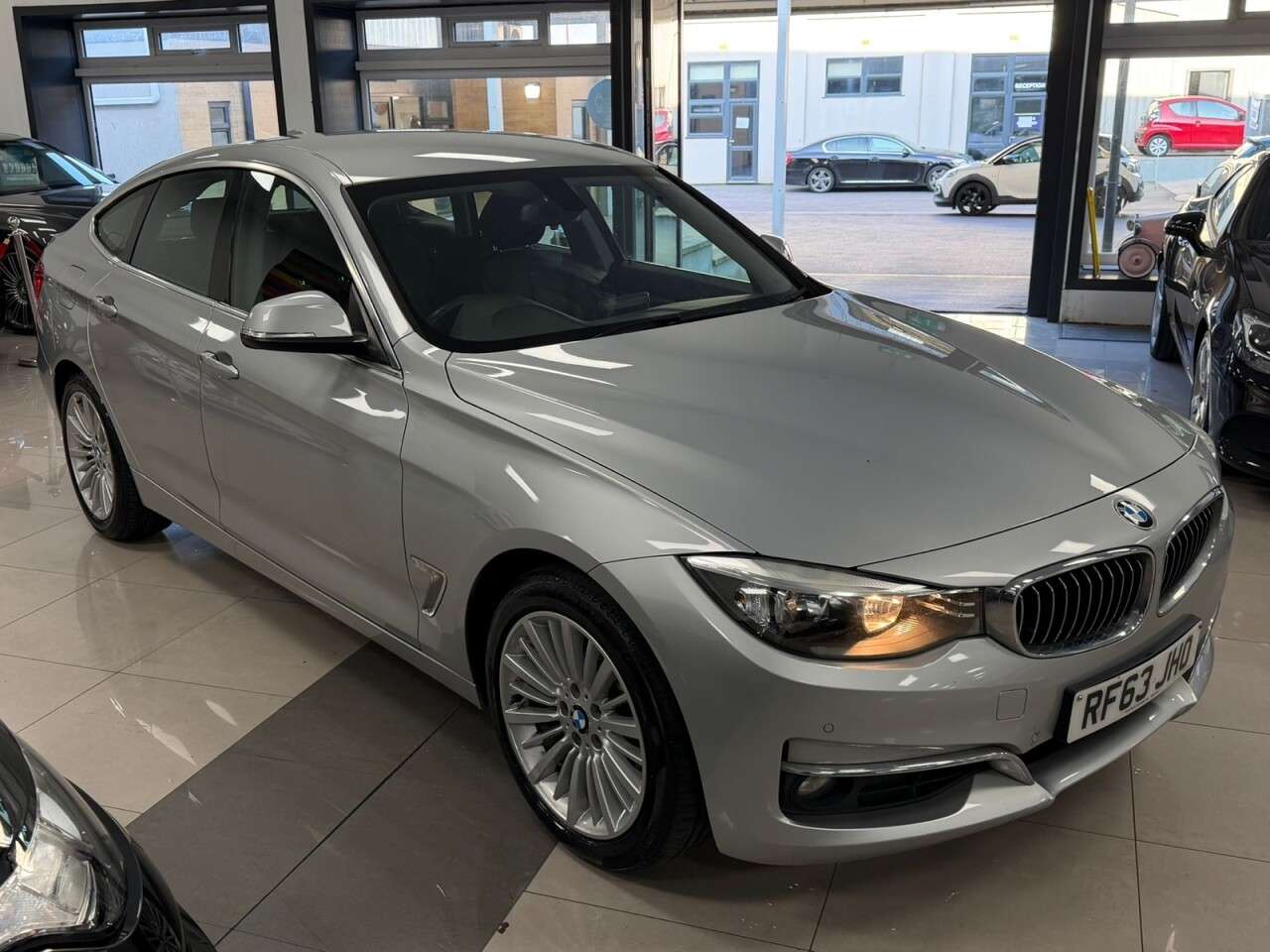 2013 BMW 3 SERIES GRAN TURISMO 2013 BMW 3 SERIES GRAN TURISMO