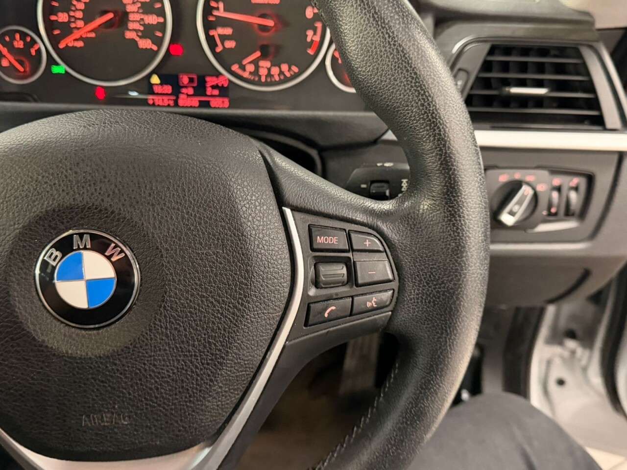2013 BMW 3 SERIES GRAN TURISMO 2013 BMW 3 SERIES GRAN TURISMO