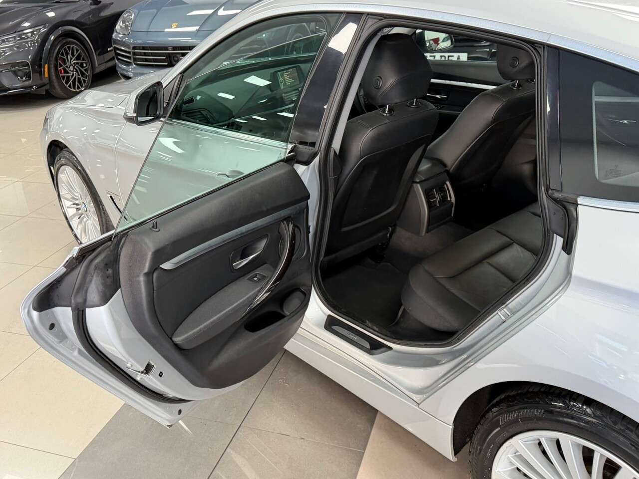 2013 BMW 3 SERIES GRAN TURISMO 2013 BMW 3 SERIES GRAN TURISMO