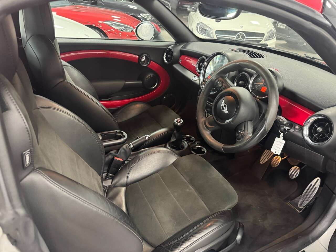 2013 MINI COUPE 2013 MINI COUPE