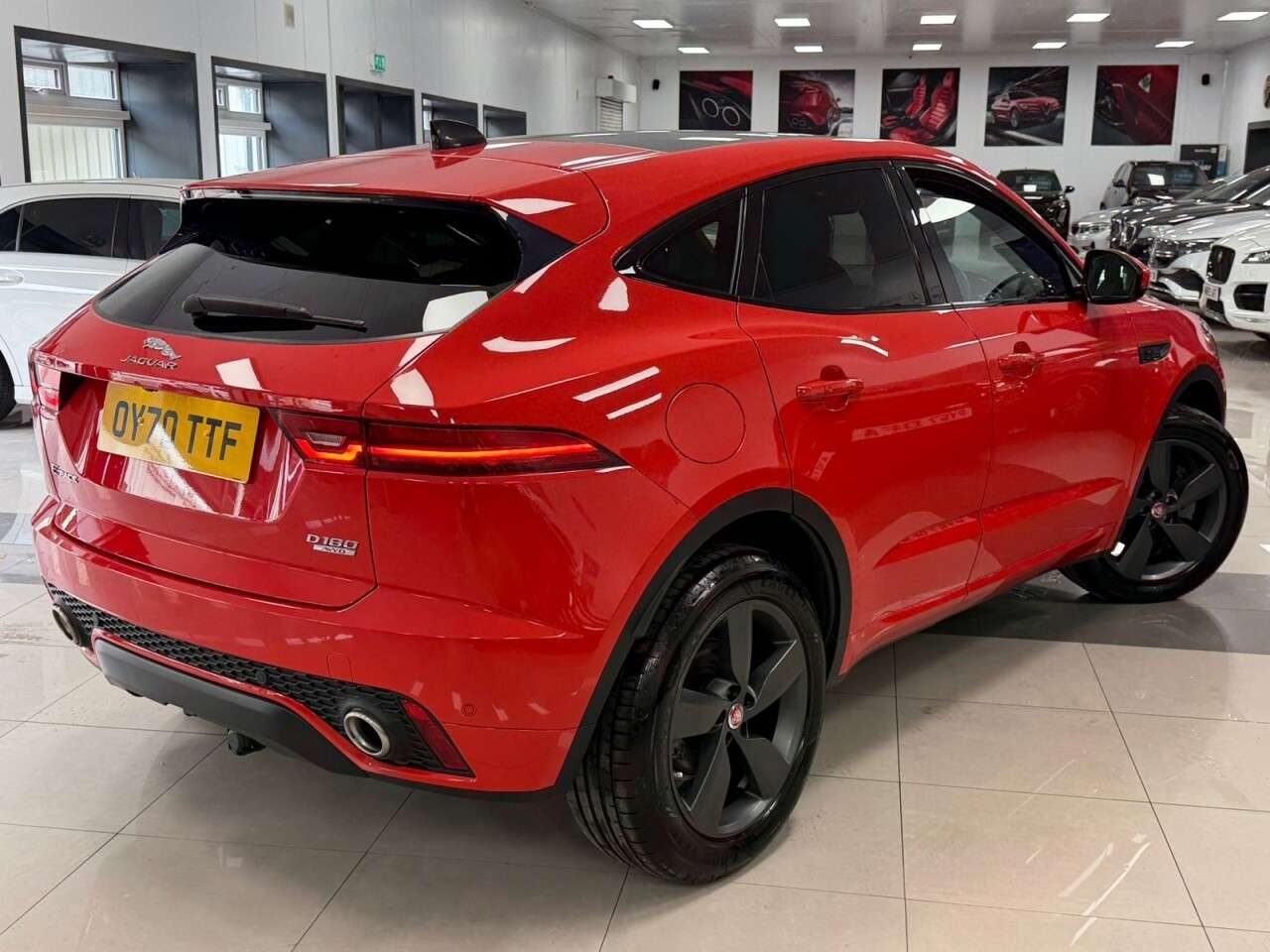 A 2020 JAGUAR E-PACE 2.0 D180 Chequered Flag SUV 5dr Diesel Auto AWD Euro 6 (s/s) (180 ps) EXTRE A 2020 JAGUAR E-PACE 2.0 D180 Chequered Flag SUV 5dr Diesel Auto AWD Euro 6 (s/s) (180 ps) EXTRE