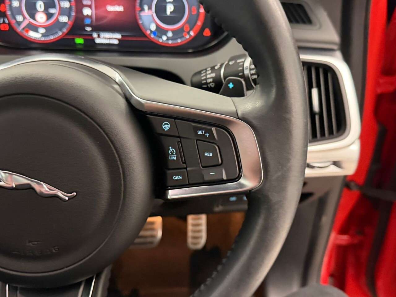 2020 JAGUAR E-PACE 2020 JAGUAR E-PACE