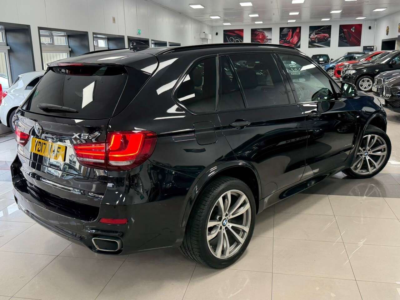 A 2017 BMW X5 3.0 30d M Sport SUV 5dr Diesel Auto xDrive Euro 6 (s/s) (258 ps) HARMON KAR A 2017 BMW X5 3.0 30d M Sport SUV 5dr Diesel Auto xDrive Euro 6 (s/s) (258 ps) HARMON KAR