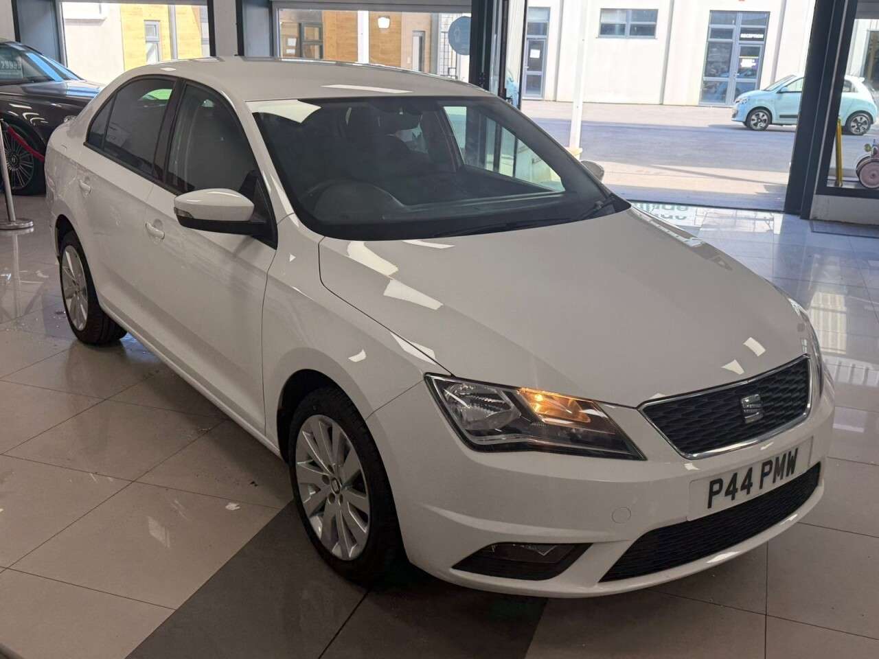 2015 SEAT TOLEDO 2015 SEAT TOLEDO