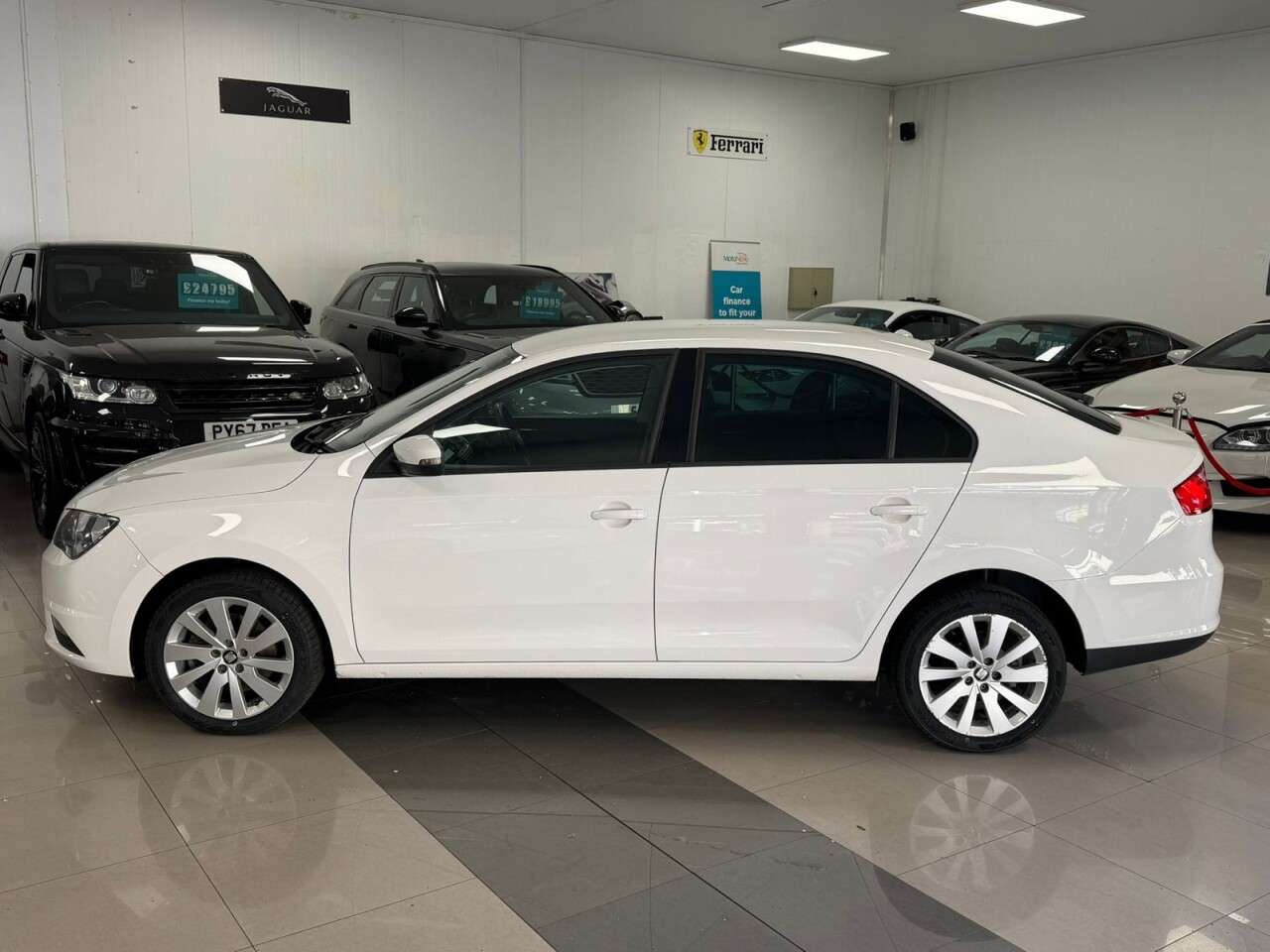 2015 SEAT TOLEDO 2015 SEAT TOLEDO