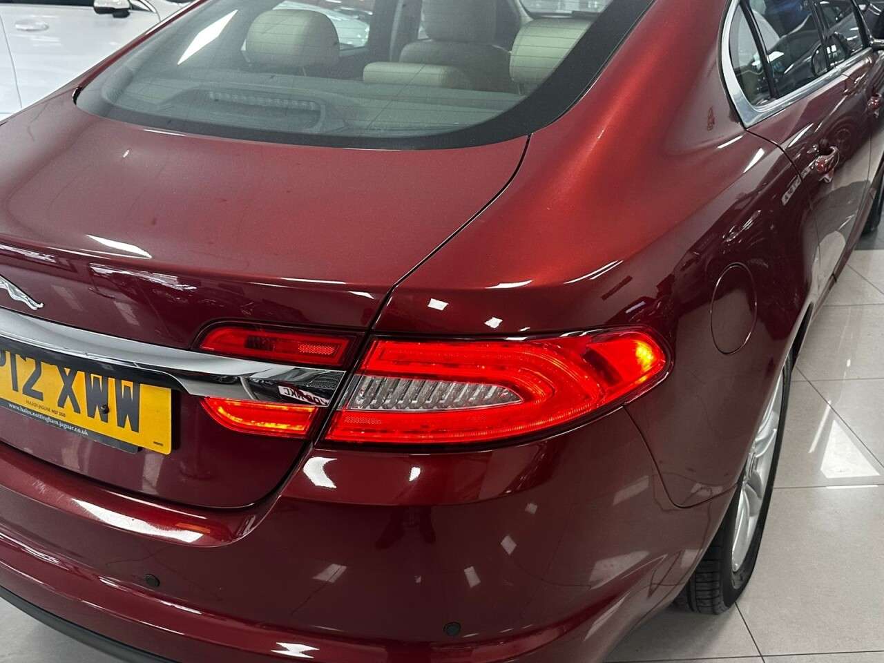 2012 JAGUAR XF 2012 JAGUAR XF