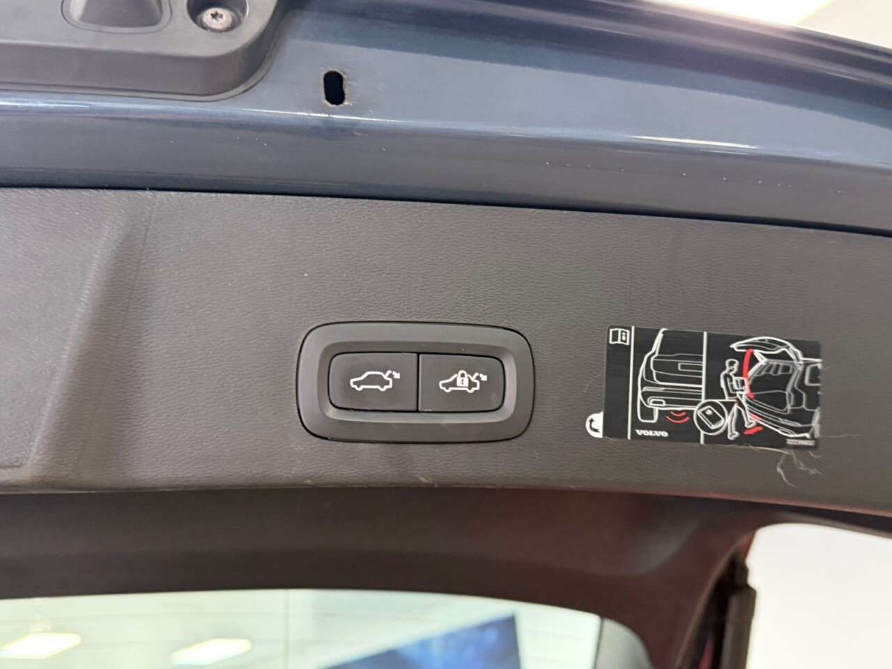 2020 VOLVO XC40 2020 VOLVO XC40