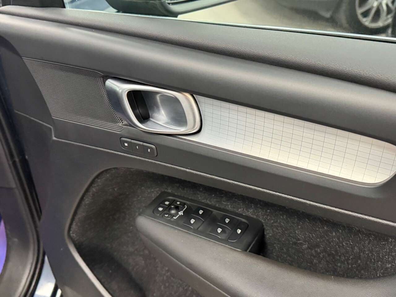 2020 VOLVO XC40 2020 VOLVO XC40