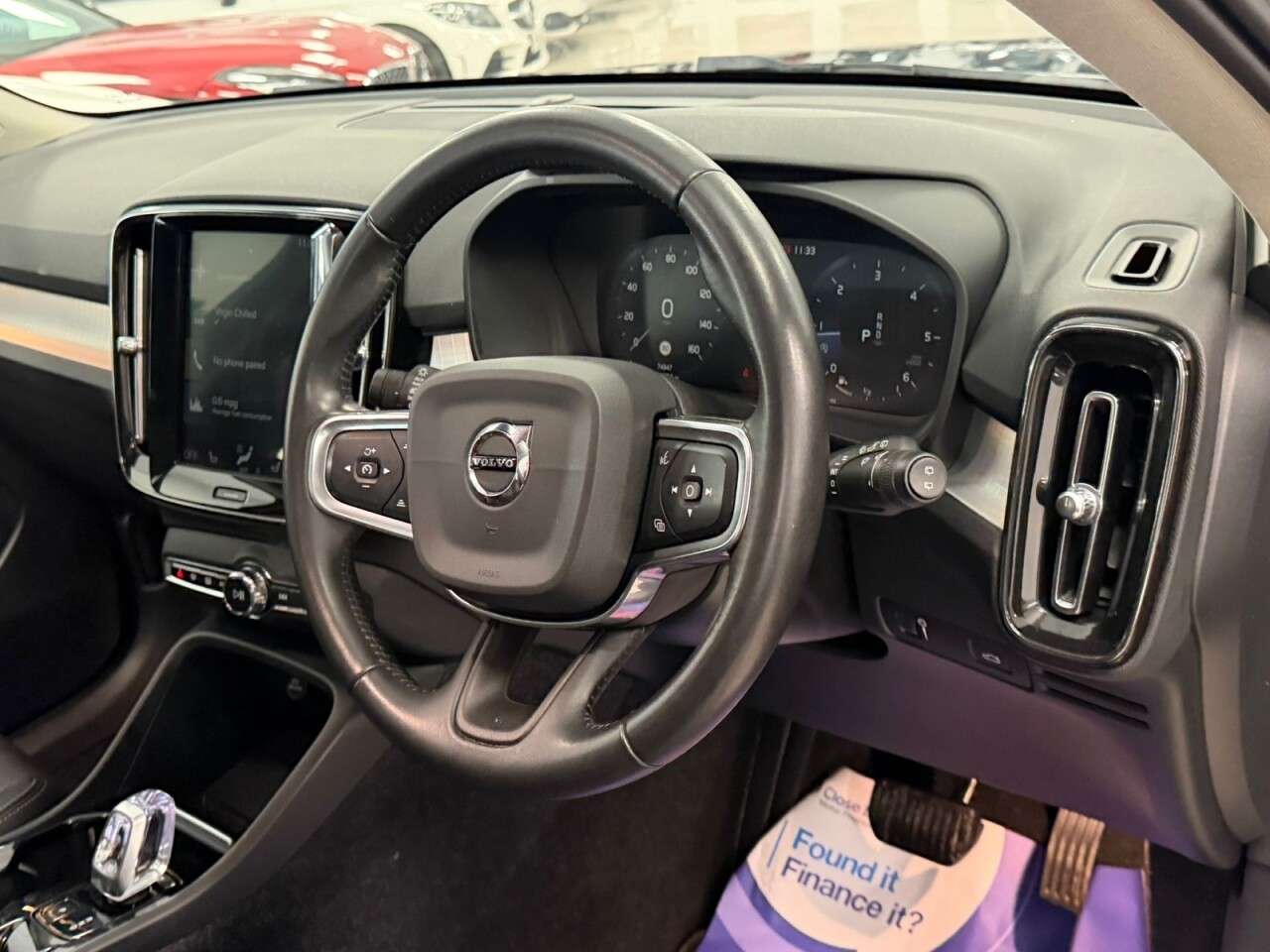 2020 VOLVO XC40 2020 VOLVO XC40