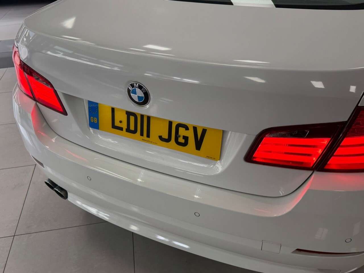 2011 BMW 5 SERIES 2011 BMW 5 SERIES