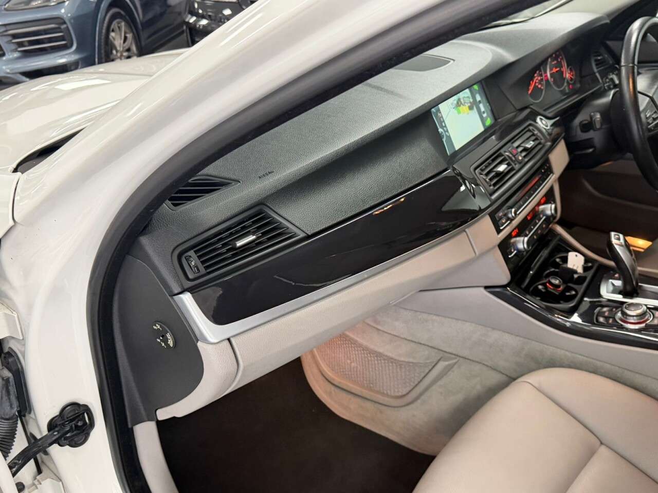 2011 BMW 5 SERIES 2011 BMW 5 SERIES