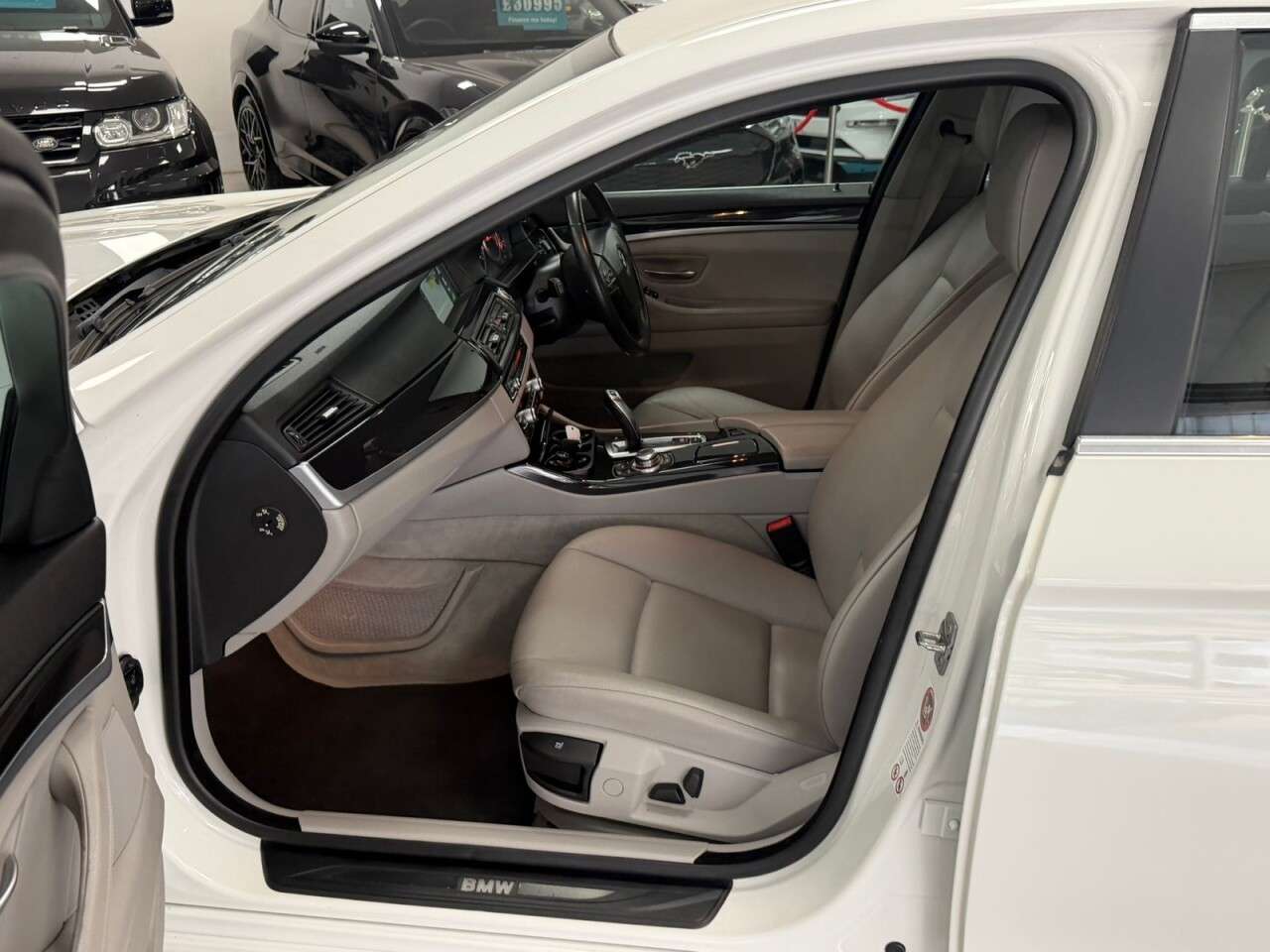 2011 BMW 5 SERIES 2011 BMW 5 SERIES