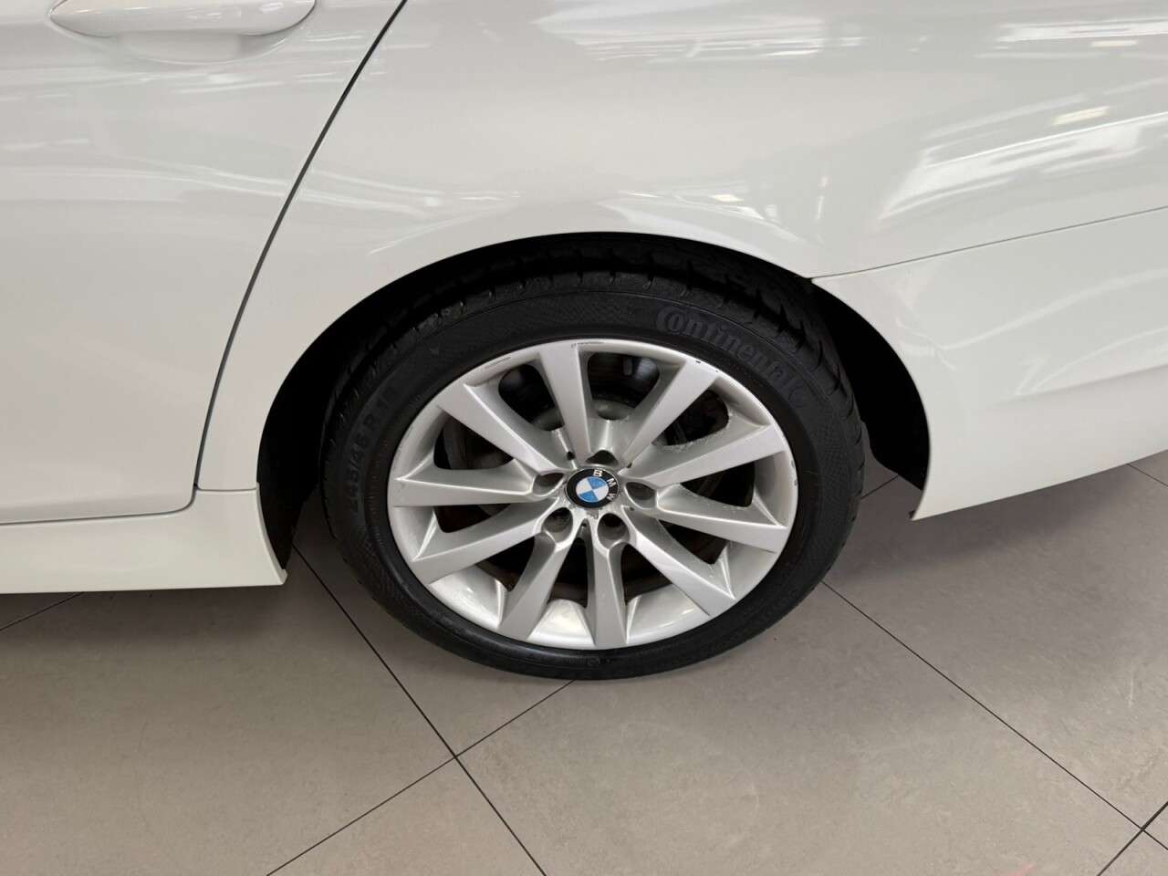 2011 BMW 5 SERIES 2011 BMW 5 SERIES