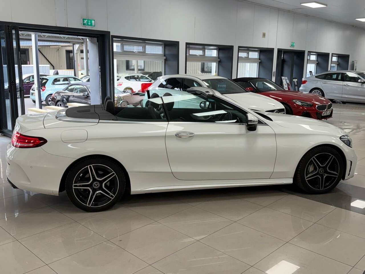 A 2018 MERCEDES-BENZ C-CLASS 2.0 C220d AMG Line (Premium Plus) Cabriolet 2dr Diesel G-Tronic+ Euro 6 (s/ A 2018 MERCEDES-BENZ C-CLASS 2.0 C220d AMG Line (Premium Plus) Cabriolet 2dr Diesel G-Tronic+ Euro 6 (s/