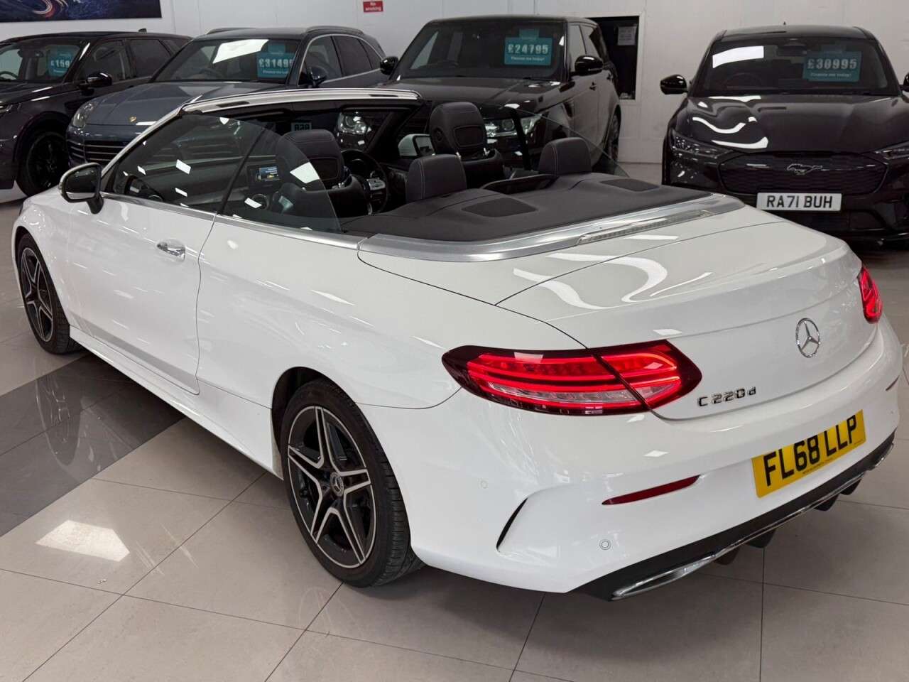 A 2018 MERCEDES-BENZ C-CLASS 2.0 C220d AMG Line (Premium Plus) Cabriolet 2dr Diesel G-Tronic+ Euro 6 (s/ A 2018 MERCEDES-BENZ C-CLASS 2.0 C220d AMG Line (Premium Plus) Cabriolet 2dr Diesel G-Tronic+ Euro 6 (s/