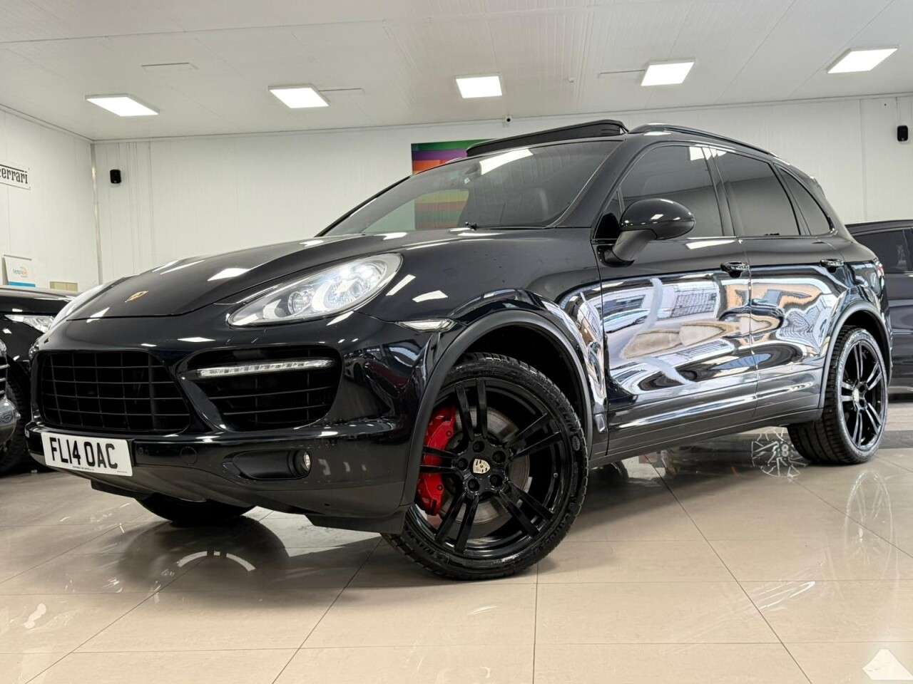 A 2014 PORSCHE CAYENNE 4.8T V8 Turbo SUV 5dr Petrol TiptronicS 4WD Euro 5 (s/s) (500 ps) STUNNING A 2014 PORSCHE CAYENNE 4.8T V8 Turbo SUV 5dr Petrol TiptronicS 4WD Euro 5 (s/s) (500 ps) STUNNING