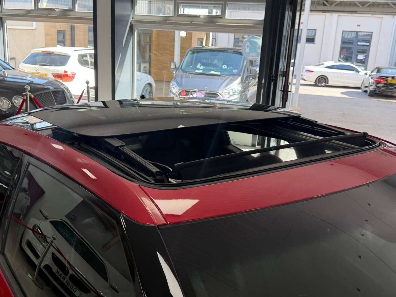 2012 HYUNDAI VELOSTER 2012 HYUNDAI VELOSTER