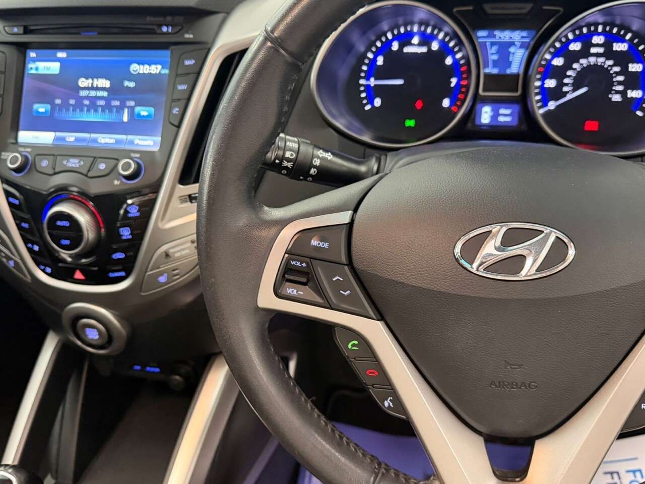 2012 HYUNDAI VELOSTER 2012 HYUNDAI VELOSTER