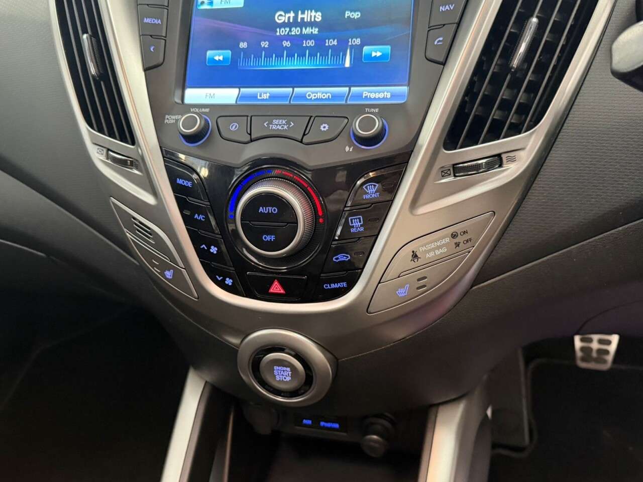 2012 HYUNDAI VELOSTER 2012 HYUNDAI VELOSTER