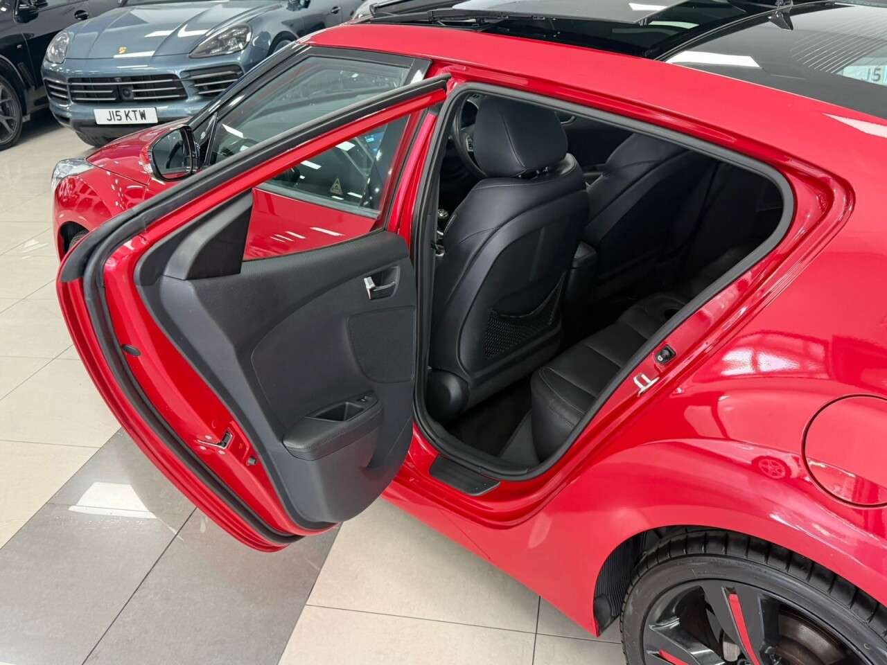 2012 HYUNDAI VELOSTER 2012 HYUNDAI VELOSTER