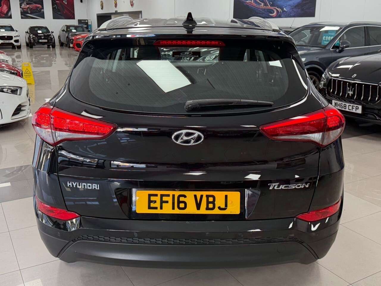 A 2016 HYUNDAI TUCSON 1.7 CRDi Blue Drive SE Nav SUV 5dr Diesel Manual Euro 6 (s/s) (116 ps) HEAT A 2016 HYUNDAI TUCSON 1.7 CRDi Blue Drive SE Nav SUV 5dr Diesel Manual Euro 6 (s/s) (116 ps) HEAT