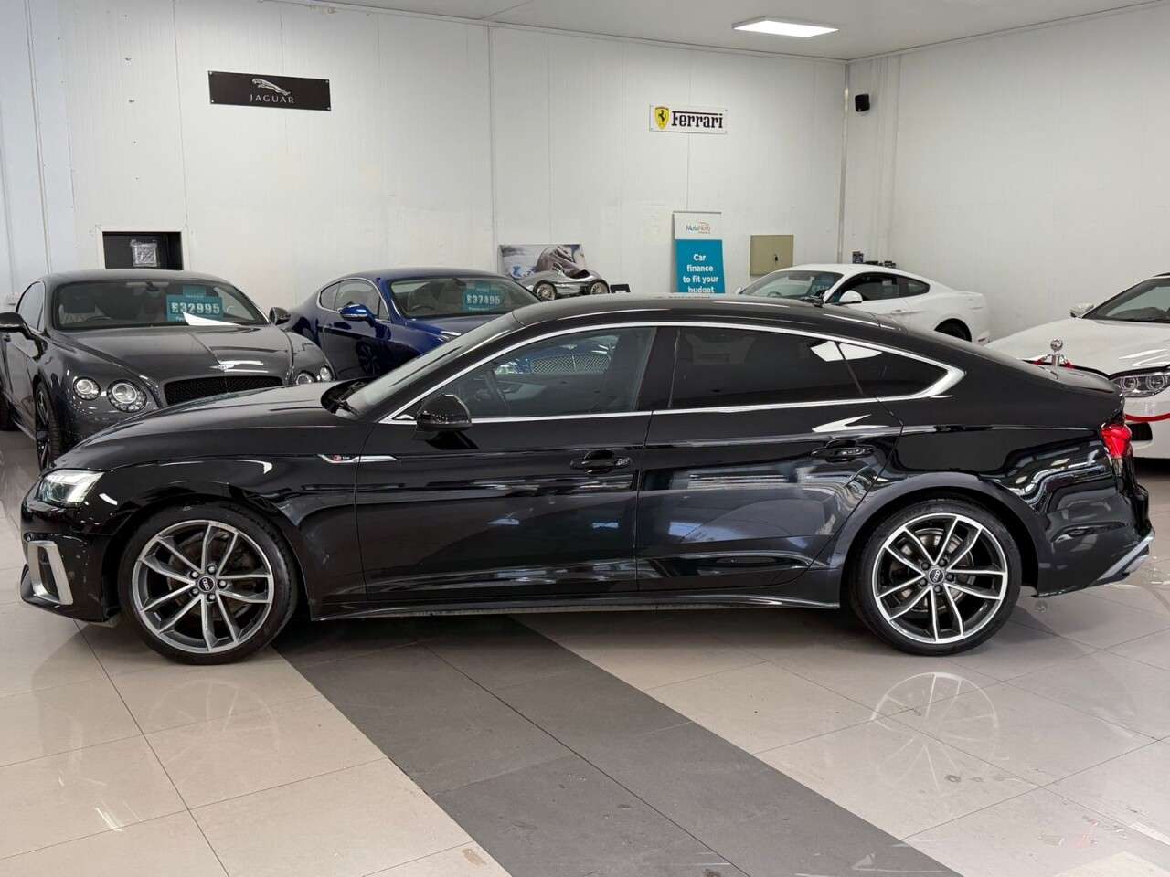 2021 AUDI A5 2021 AUDI A5