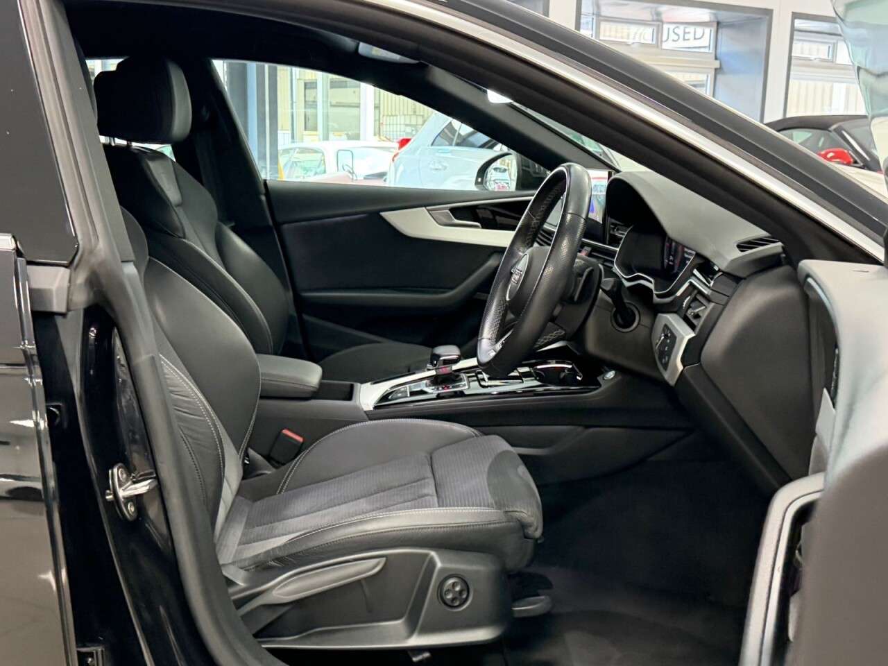 2021 AUDI A5 2021 AUDI A5