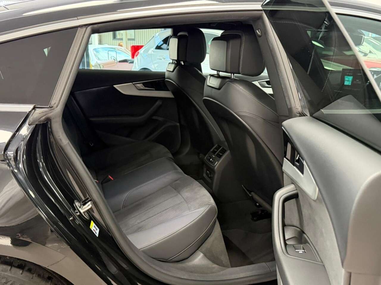 2021 AUDI A5 2021 AUDI A5