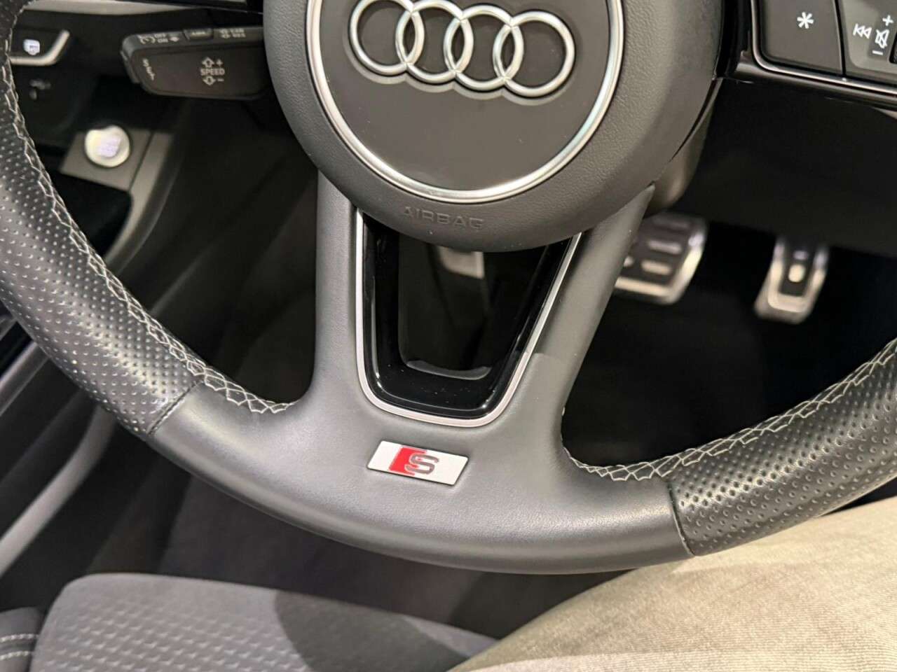 2021 AUDI A5 2021 AUDI A5