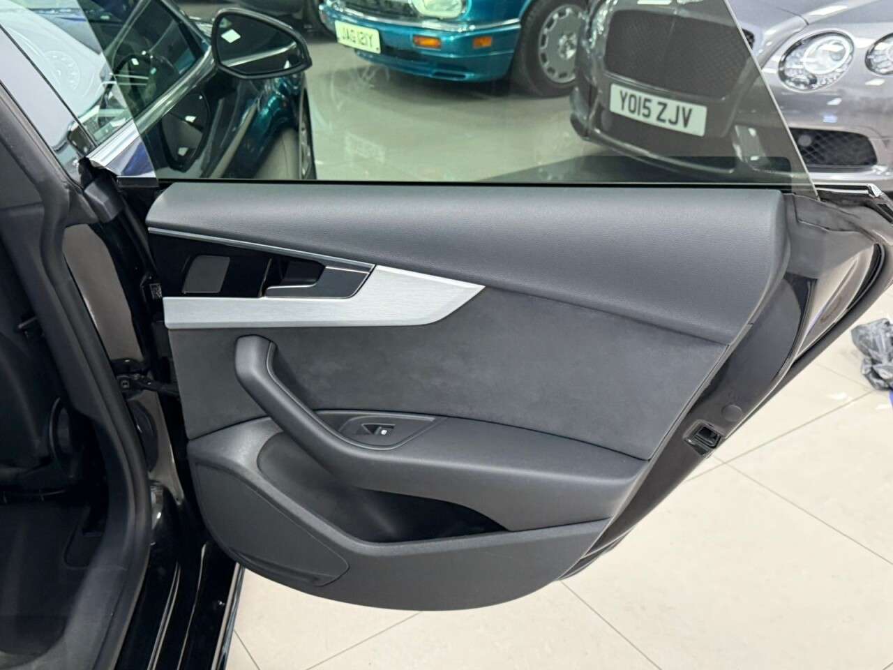 2021 AUDI A5 2021 AUDI A5