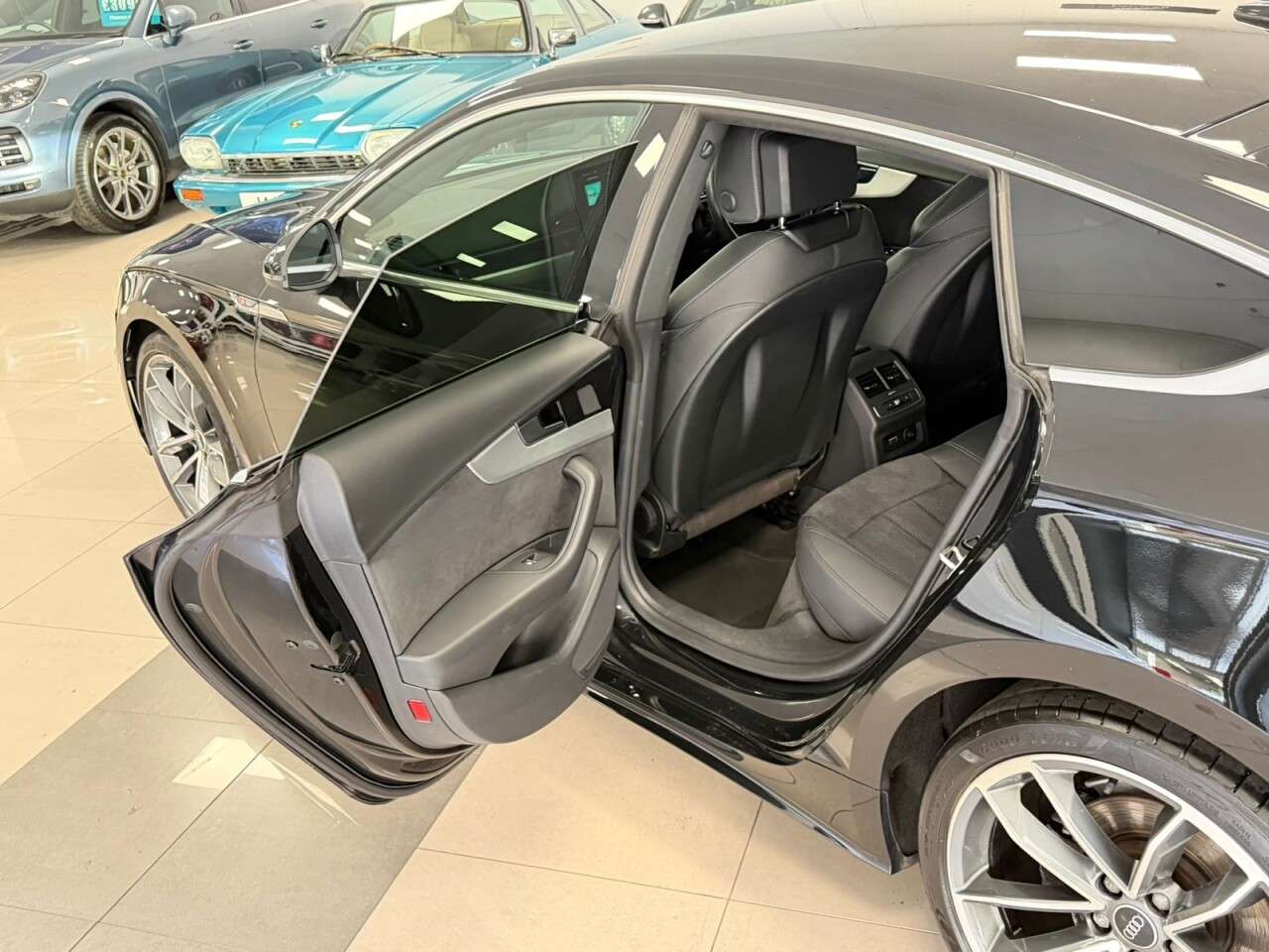 2021 AUDI A5 2021 AUDI A5