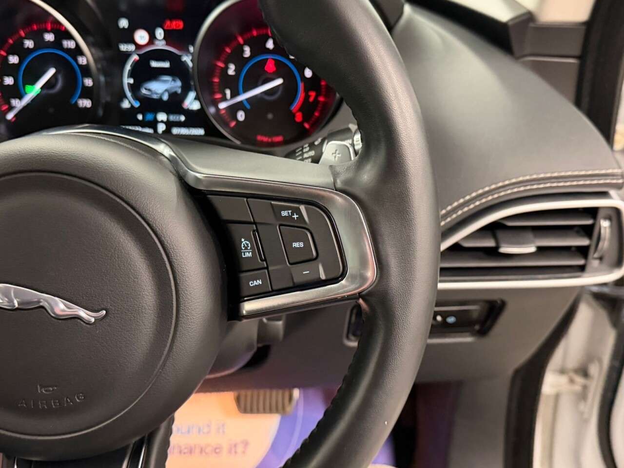 2018 JAGUAR F-PACE 2018 JAGUAR F-PACE