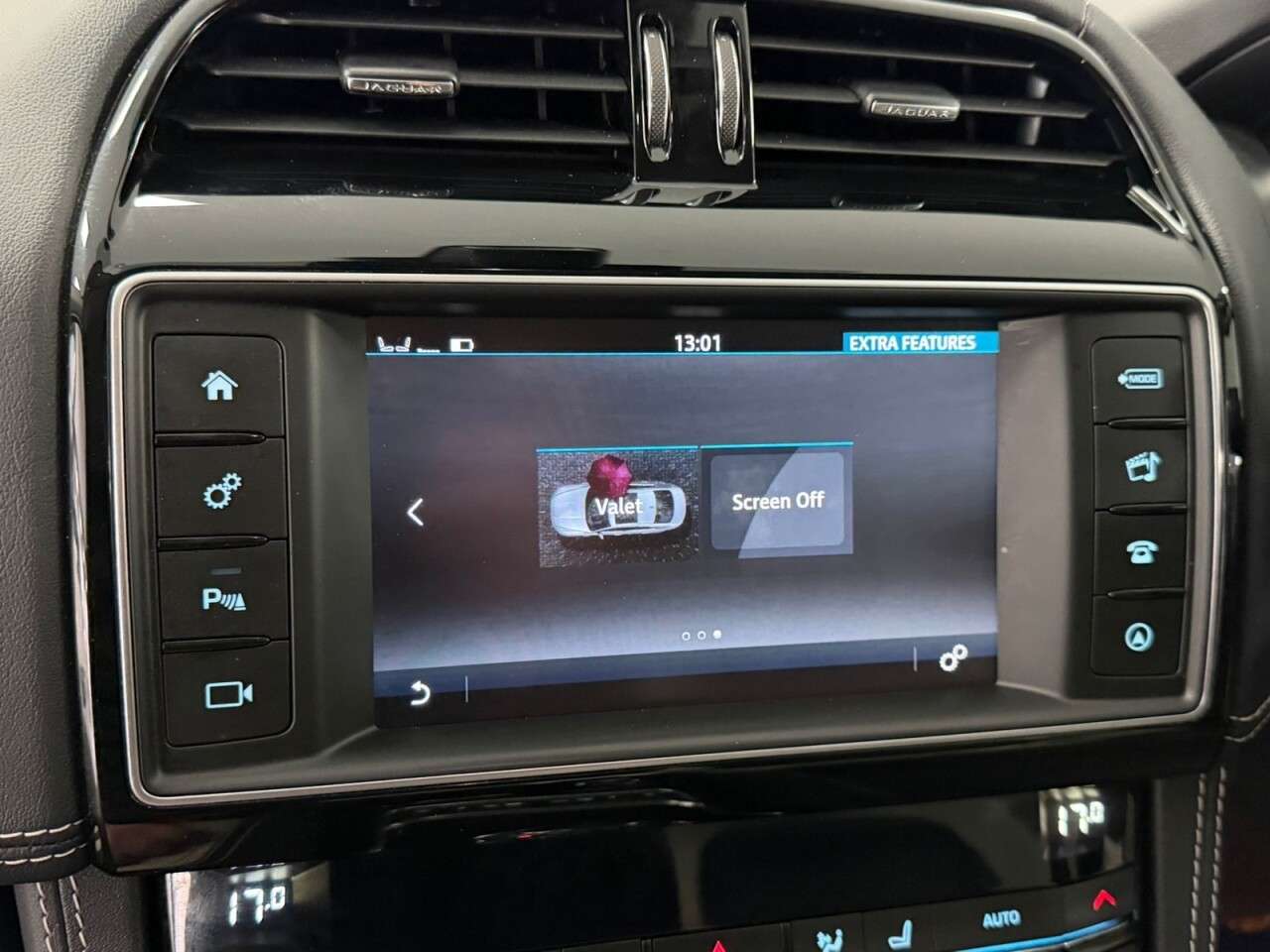 2018 JAGUAR F-PACE 2018 JAGUAR F-PACE
