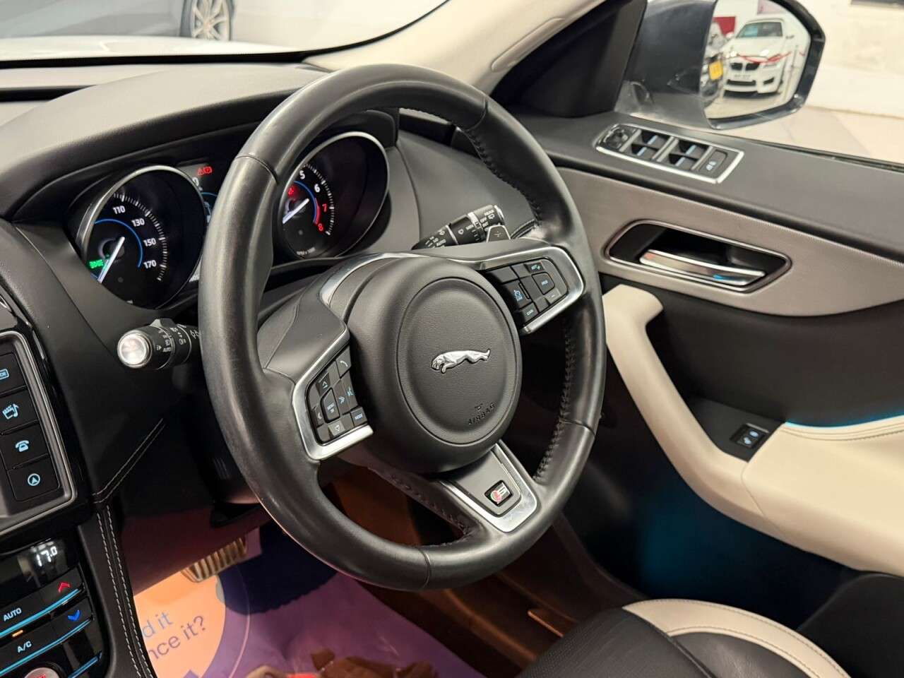 2018 JAGUAR F-PACE 2018 JAGUAR F-PACE