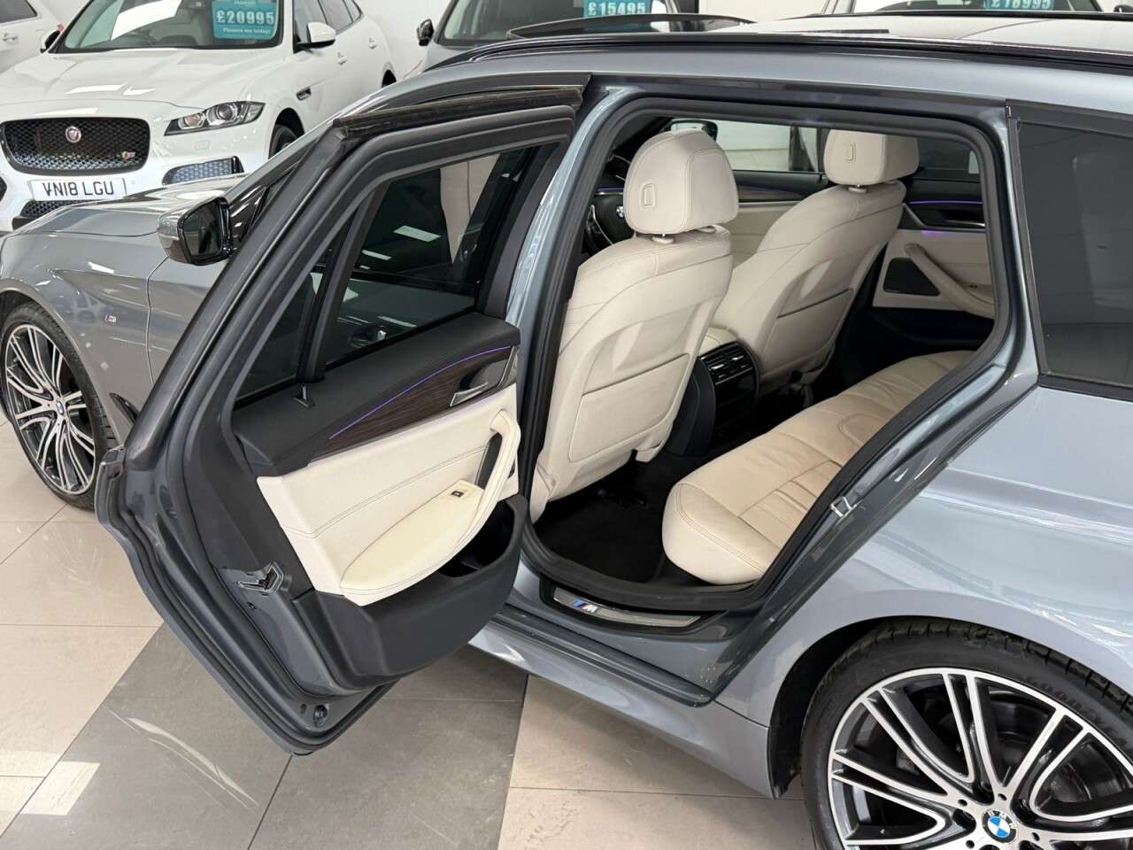 2017 BMW 5 SERIES 2017 BMW 5 SERIES