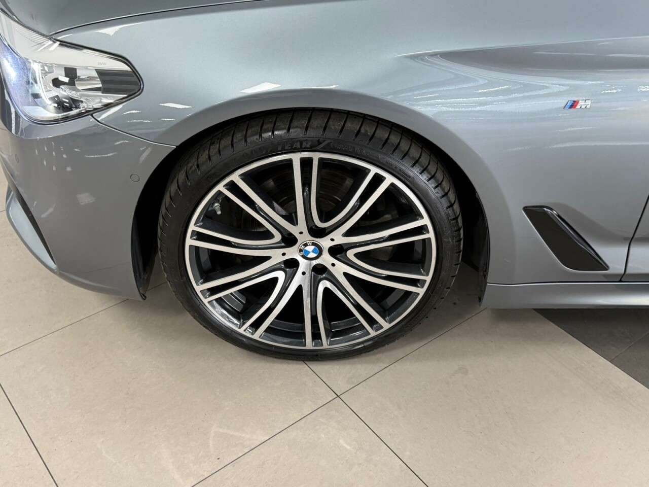2017 BMW 5 SERIES 2017 BMW 5 SERIES